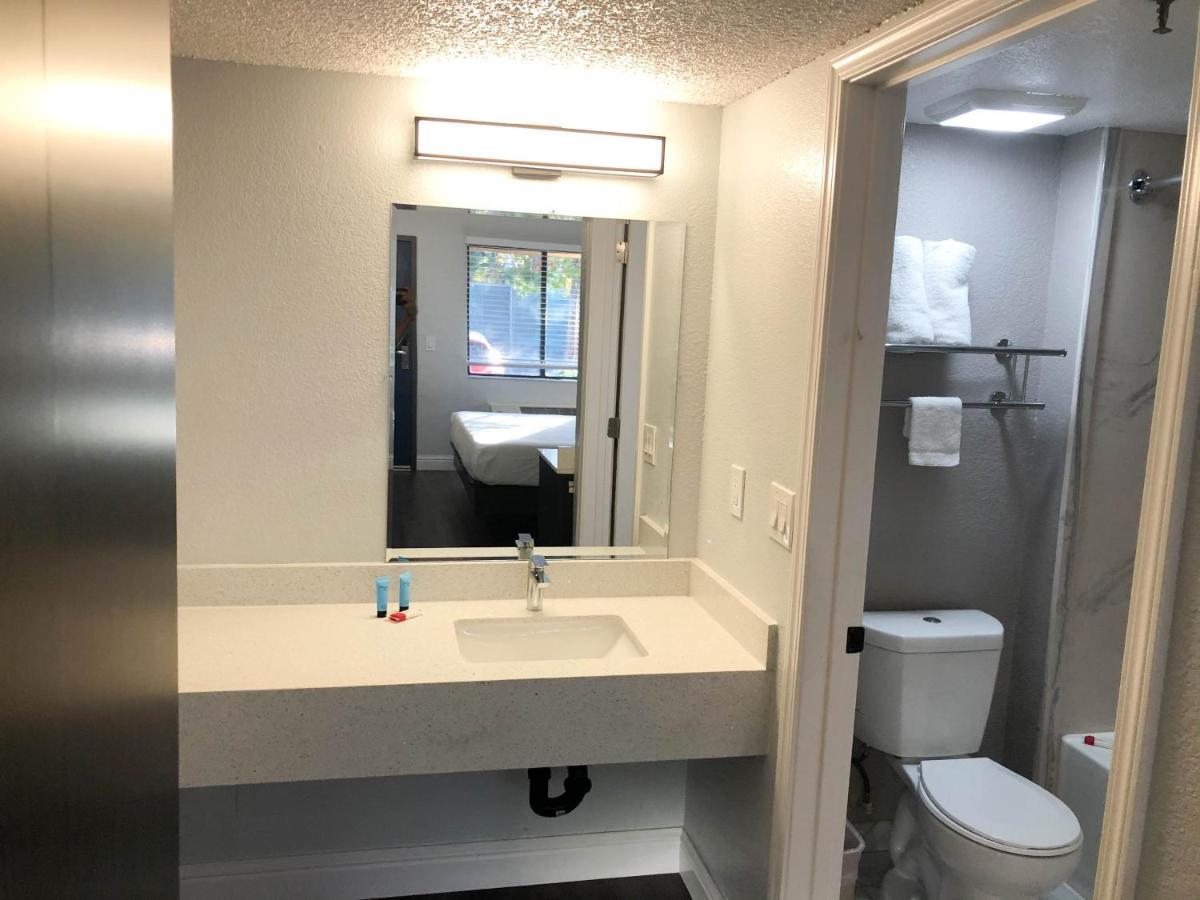 Motel 6 Sacramento Ca Natomas Buitenkant foto